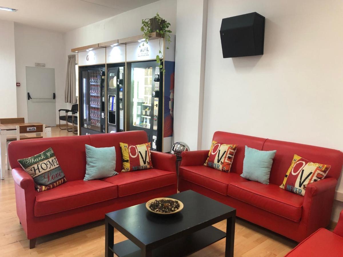 Hostel Residencia Alfil Μάλαγα Εξωτερικό φωτογραφία